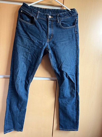 Tummansiniset poikien farkut 170