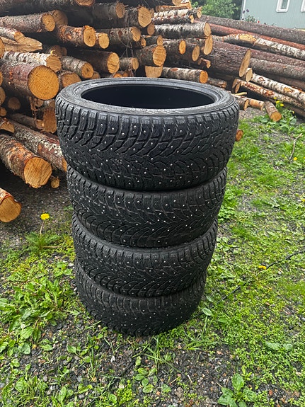 Nokian Hakkapeliitta 9 225/40 R18