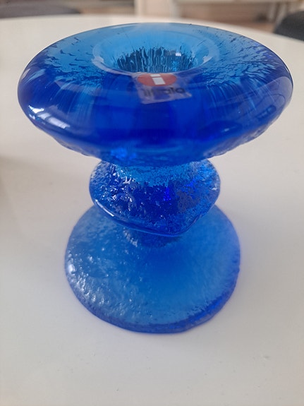 Iittala sininen lasimaljakko / kynttilänjalka