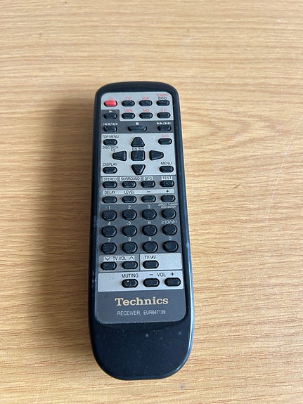 Panasonic / Technics kaukosäädin stereolaitteelle