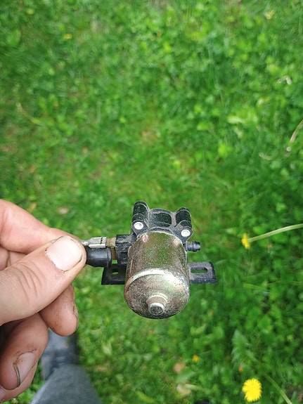 12v polttoaine pumppu