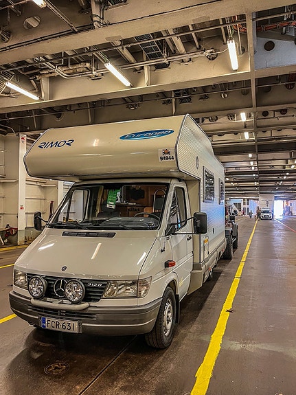 MB sprinter 312td Lisä ilmatyynyt ( jouset) takaakselille