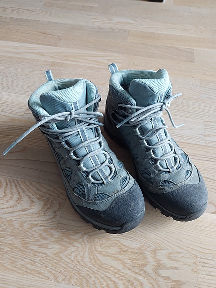 Salomon Gore-Tex vaelluskengät