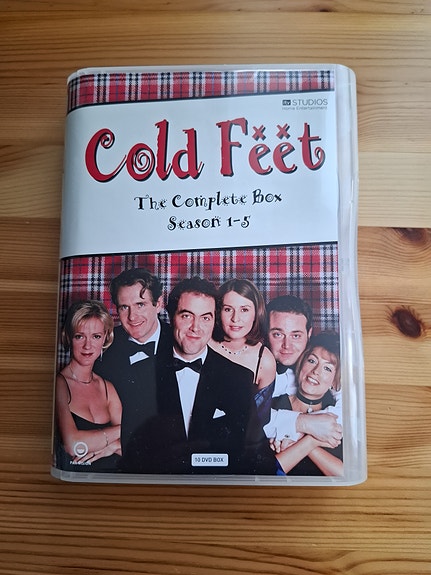 Rimakauhua ja rakkautta The Complete Box Season 1–5 DVD-boksi