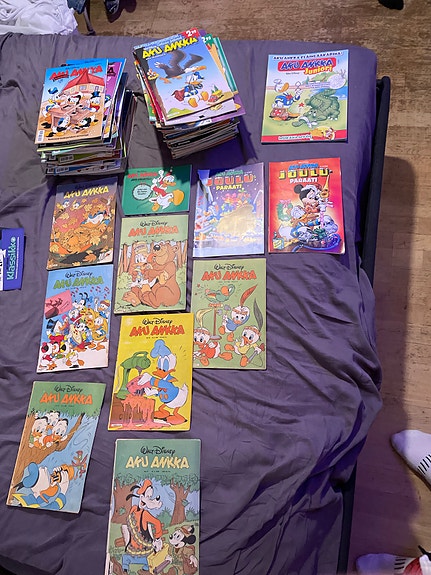 Walt Disney Aku Ankka sarjakuvalehdet kokoelma