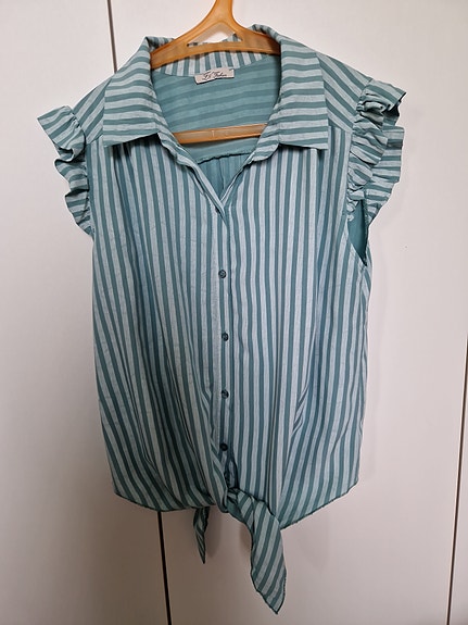 Fashion Nova pusero M turkoosi