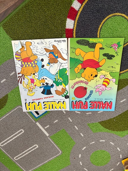 Nalle Puh sarjakuvat 2 kpl