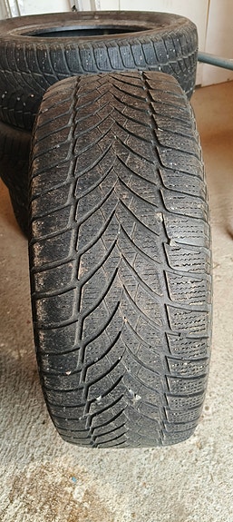 Goodyear Ultragrip Ice 2