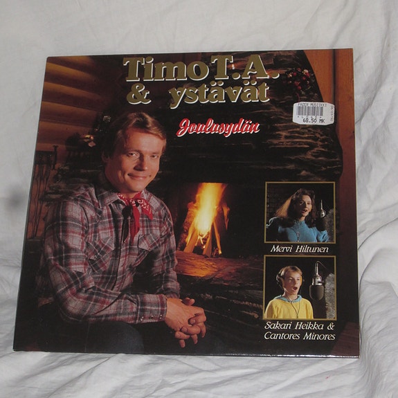 Kotimaisia joululevyjä 12", 7" Eemeli,  Jari Huhtasalo, Känkkäränkkä ym.