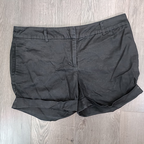 42 Vero Moda lyhyet shortsit