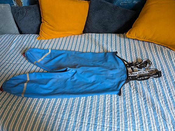 Polarn O. Pyret sadehousut koko 110-116 sininen unisex