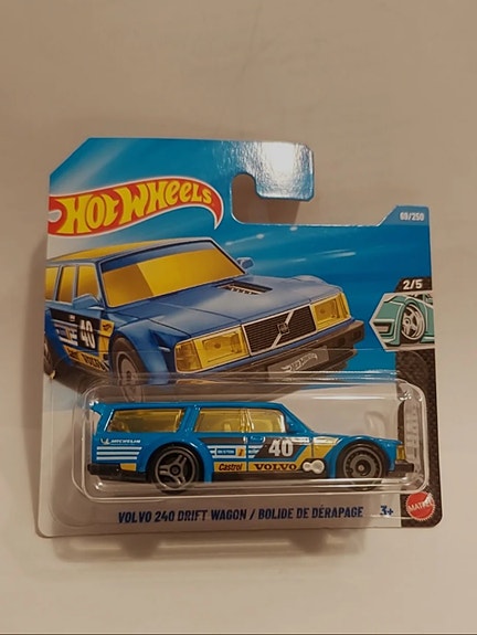 Hot Wheels Volvo 240 Drift wagon pikkuauto