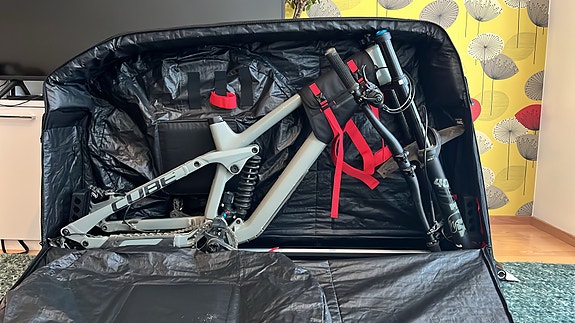 EVOC BIKE BAG PRO Lentolaukku