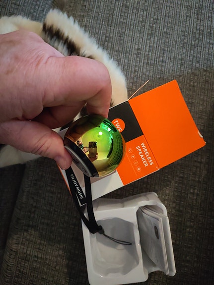 Product image 2 of 3