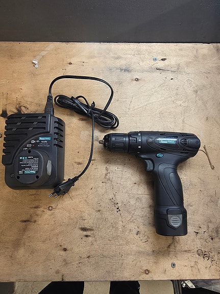 Kamasa Tools akkuporakone