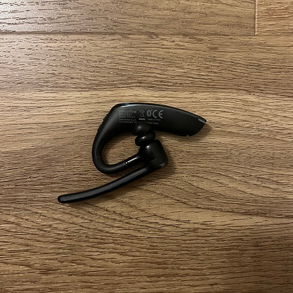 Cellularline Fluent Bluetooth-handsfree – Selkeät puhelut autoon ja työhön!