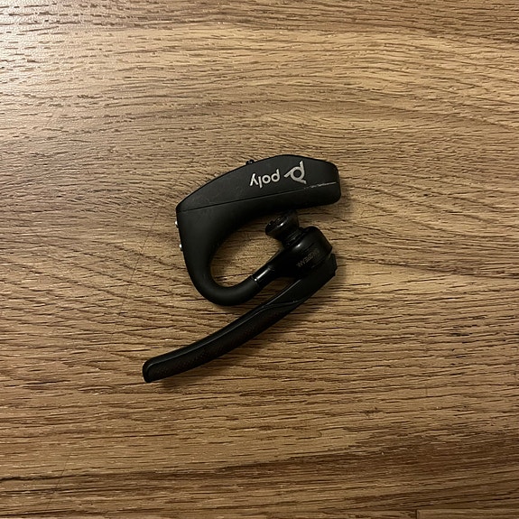 Plantronics Voyager 5200 – Bluetooth-handsfree parhaalla melunvaimennuksella!