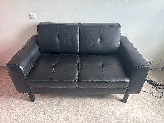 IKEA sohva musta 2-istuttava