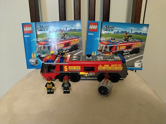 Lego City 60061 - Lentokentän paloauto