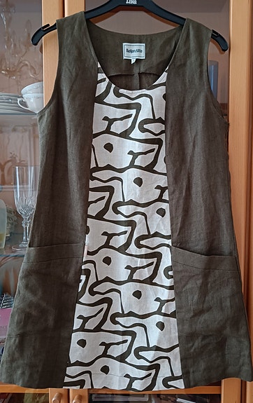 Pellava tunika