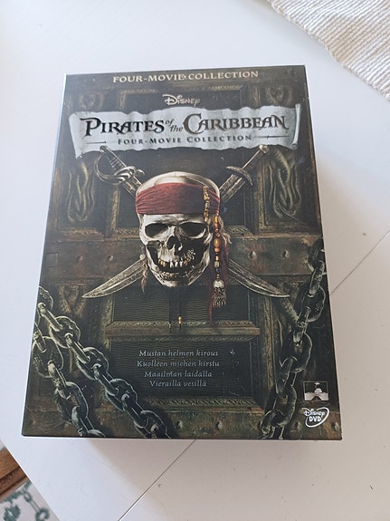 Pirates of the Caribbean boxi