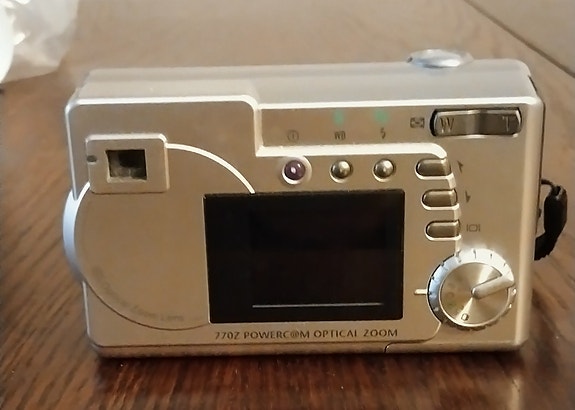 Product image 8 of 9