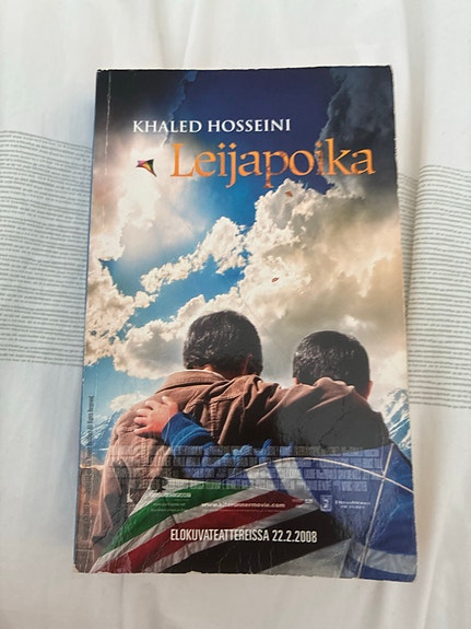Khaled Hosseini Leijapoika pokkari suomeksi