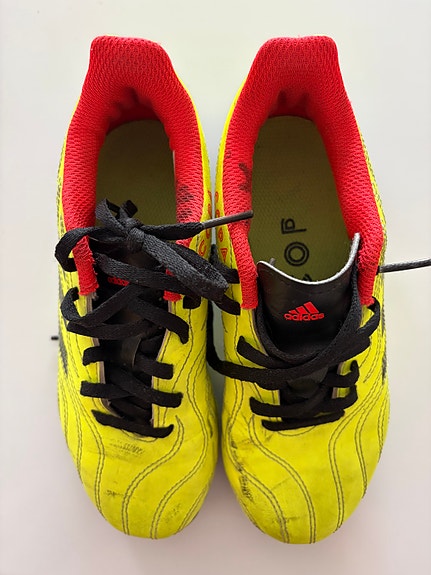 Adidaksen Copa nappikset 32