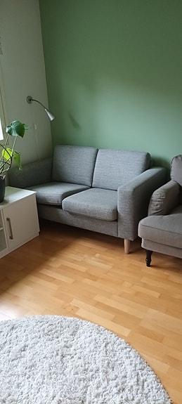 Kahdenistuttava sohva