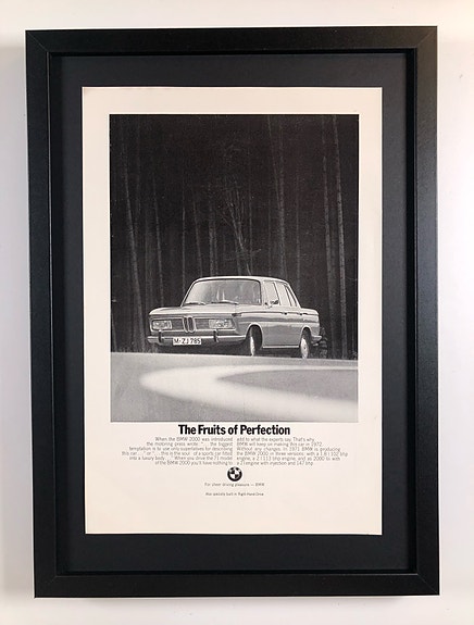 Framed 1971 Vintage BMW 2000 Original Magazine Advertisement