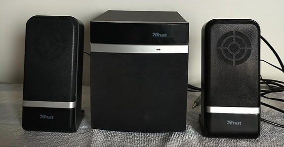 PC kaiuttimet Trust 2.1 Speaker Set