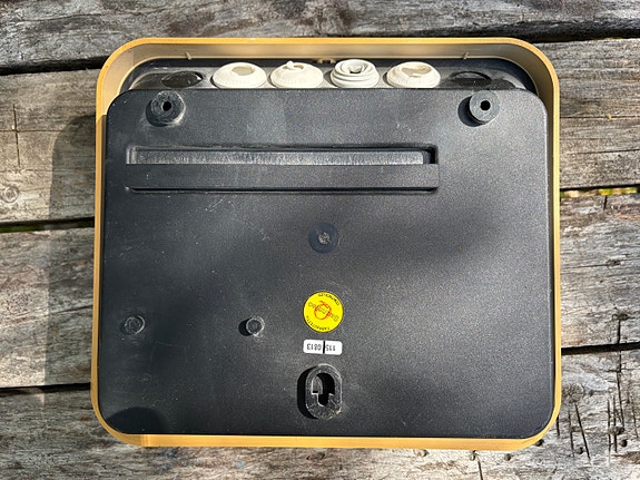 Product image 8 of 9