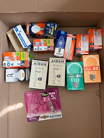Lamppuja Airam, Osram, Philips ym.