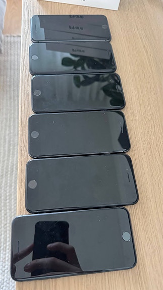 6x iPhone 8 64Gb Black