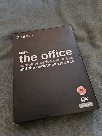 The Office UK DVD-boksi (complete series 1 & 2 + Christmas specials)