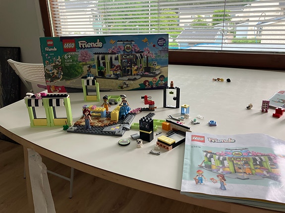 Lego friends