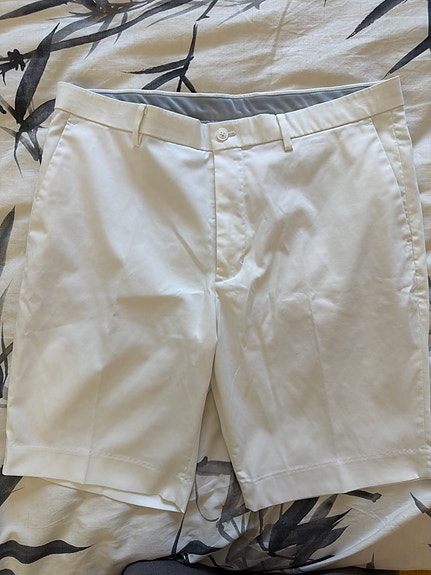 Uniqlo miesten shortsit L valkoinen