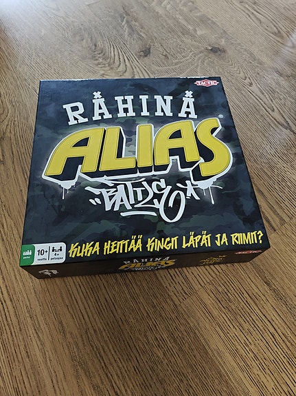 Rähinä Alias lautapeli