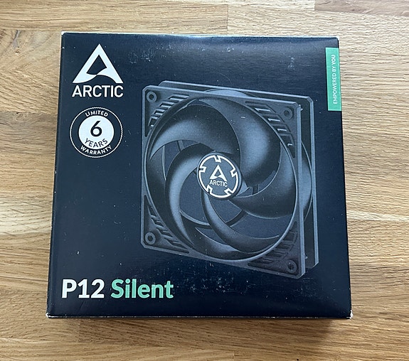 Arctic P12 Silent 120mm tietokoneen tuuletin