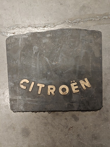 Citroen roiskeläppä