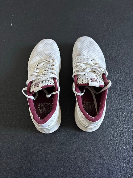 Reebok treenikengät
