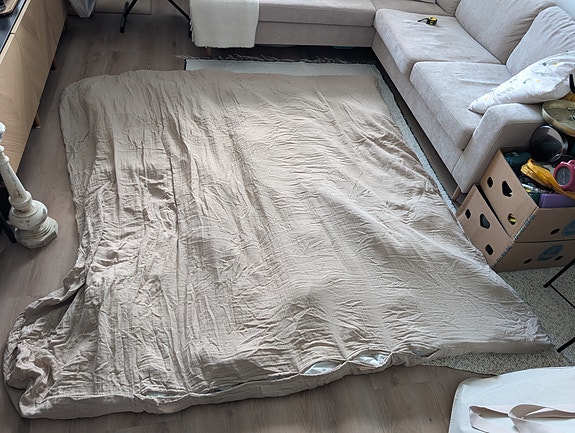 IKEA SMÅSPORRE lämmin peitto ja lakanat