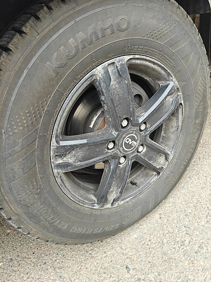 Kumho kitkat aluilla
