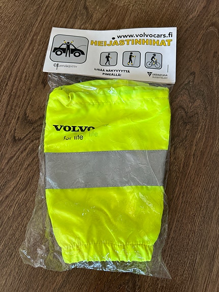 Volvo Heijastinhihat ilmainen postitus