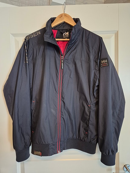 Helly Hansen miesten ulkoilutakki M