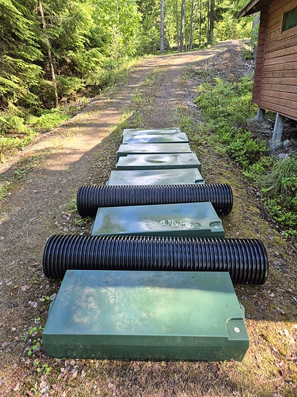 Eikö vesi riitä rantaan? Ponttooneja myytävänä