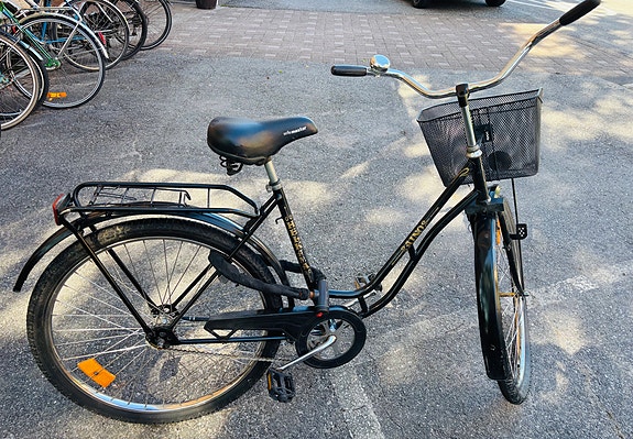 Helkama Aino naistenpyörä