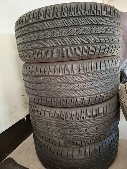 245/40R20 kitkarenkaat