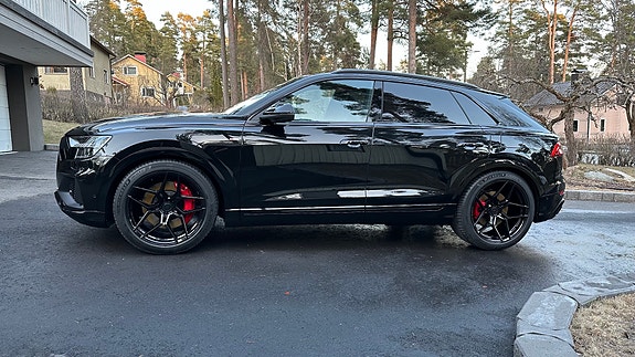 Audi Q8:n 22” vanteet
