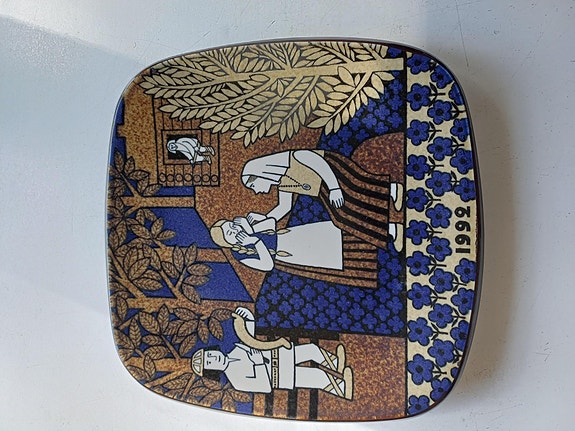Arabia, Raija Uosikkinen, vuosilautanen, 1992